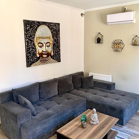 Leo'S City Apartment Lefkáda エクステリア 写真